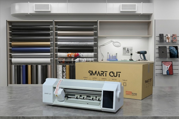 BGT- S Mobile Skin Cutting Plotter & Laser Machine img